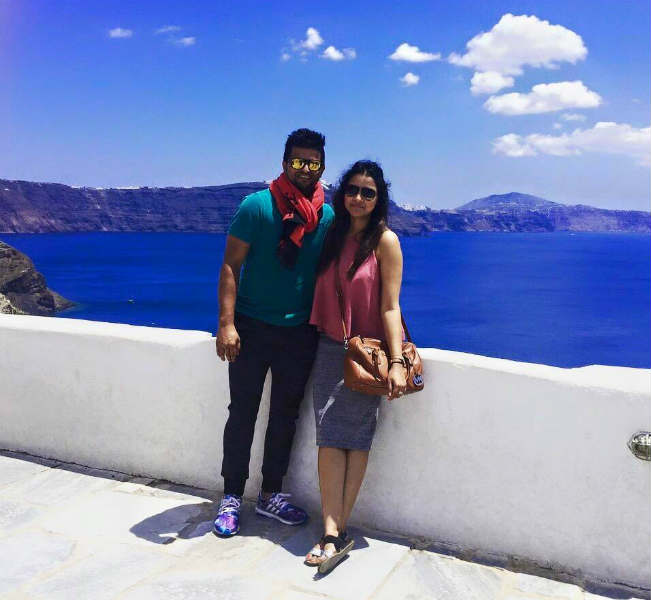 10 gorgeous and glamorous wives of India