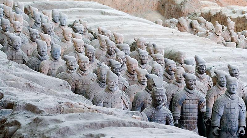 Most Famous Tombs In The World 