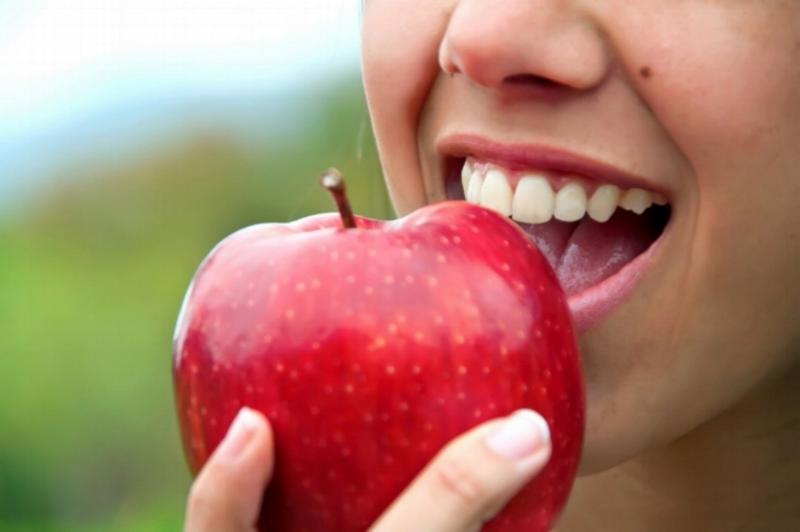 Amazing Health Benefits of Apples 